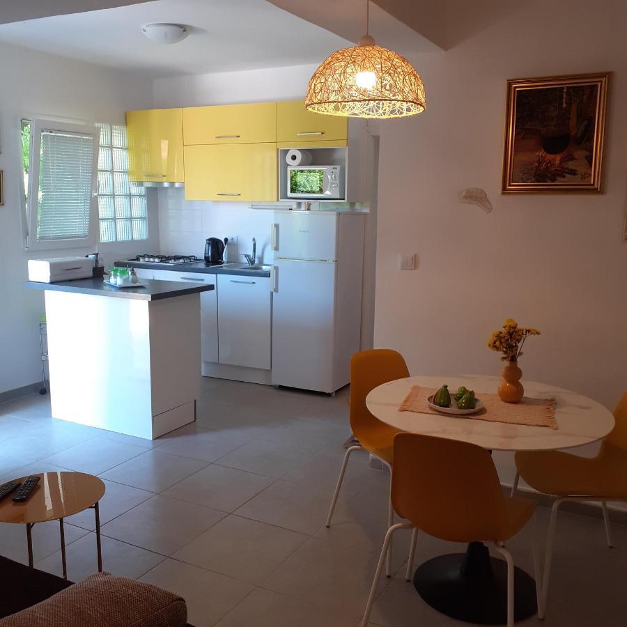 Apartment Vanda Splitska Zewnętrze zdjęcie