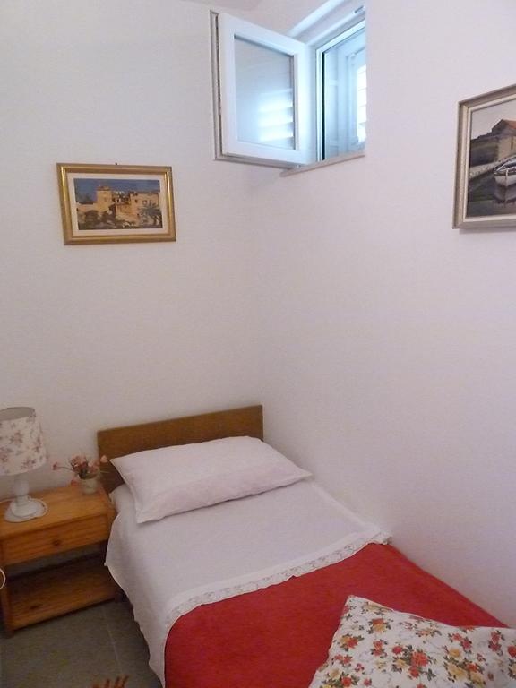Apartment Vanda Splitska Zewnętrze zdjęcie